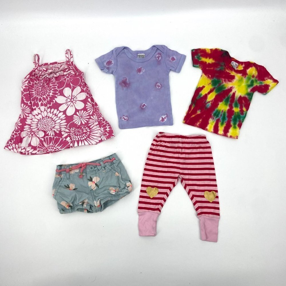 6 MONTHS Set of 5 Pieces Of Baby Girl Clothing Random Brands